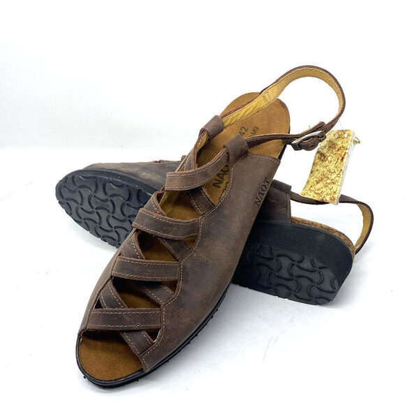 Sienna‎ - Picture 1 of 1